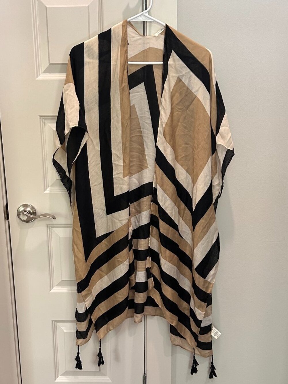 Do Everything in Love Kimono